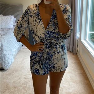 Long steeve (rollable) romper